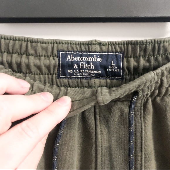 Men’s Abercrombie & Fitch Joggers - Picture 3 of 7